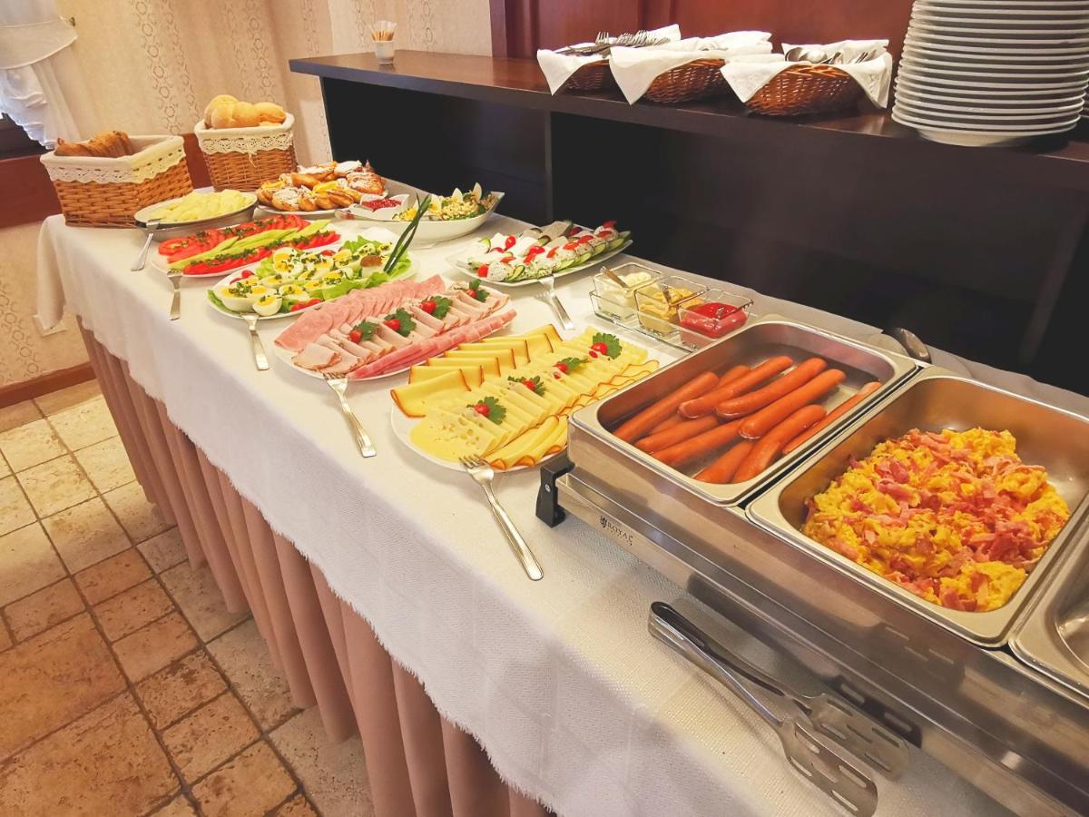 Aparthotel Mikolajki Kültér fotó